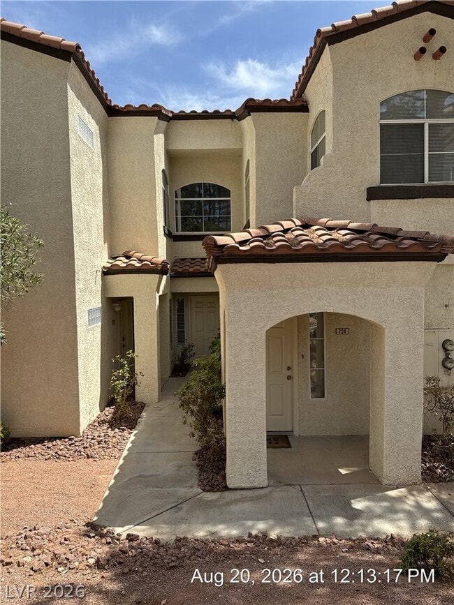 Building Photo - 2975 Bluegrass Ln