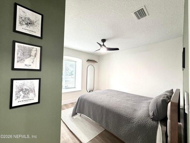 Building Photo - 181 Cabrillo Ln