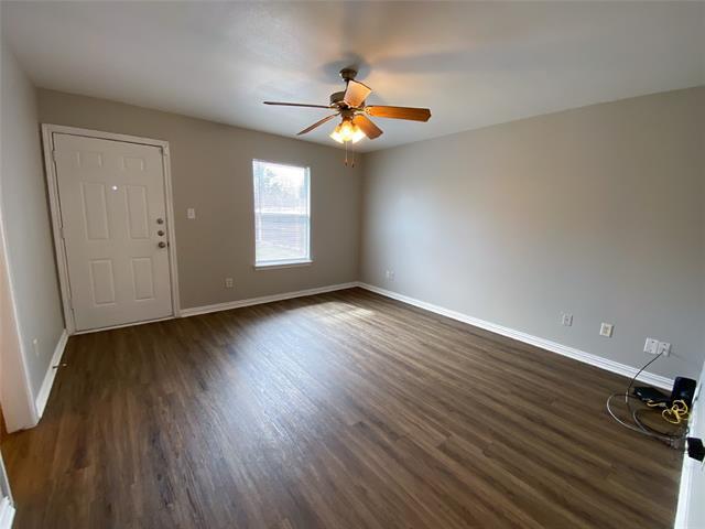 Building Photo - 13706 Vida Ln