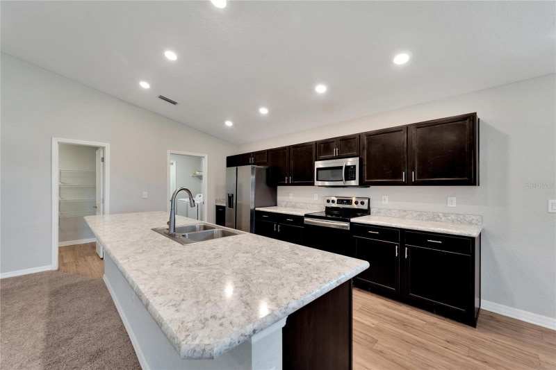 Building Photo - 16207 59th Ct E