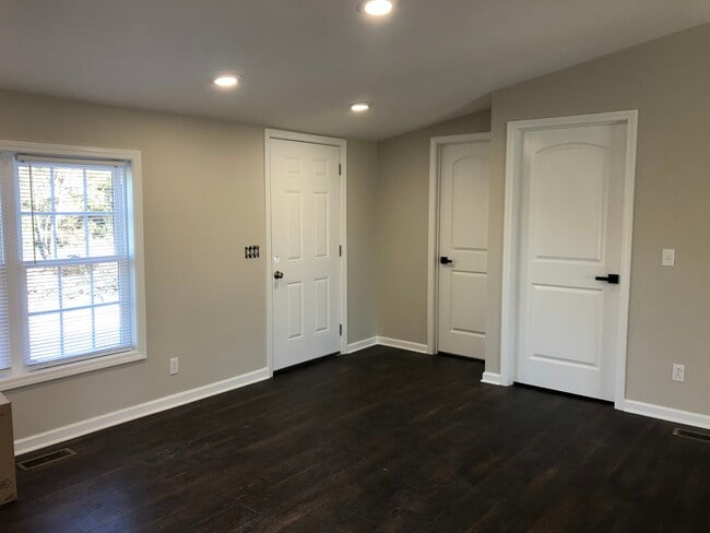 Building Photo - 12354 Patterson Rd