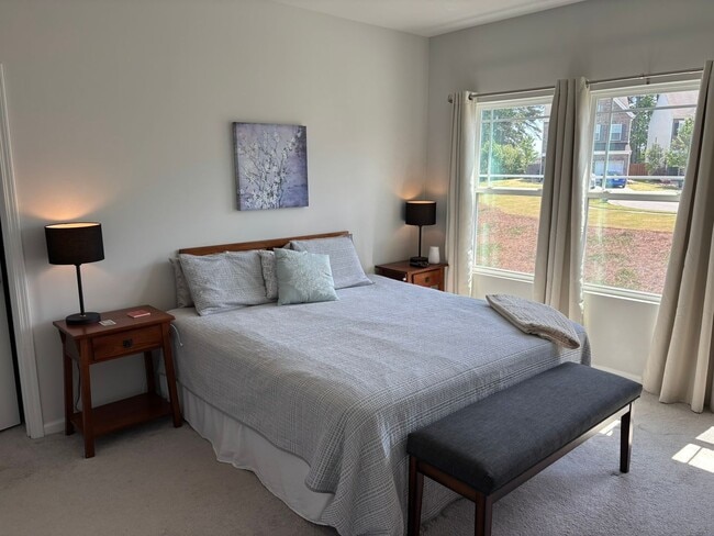 Building Photo - Beautiful 3-Bedroom Home in Copley Farm! Available Jul 1, 2026