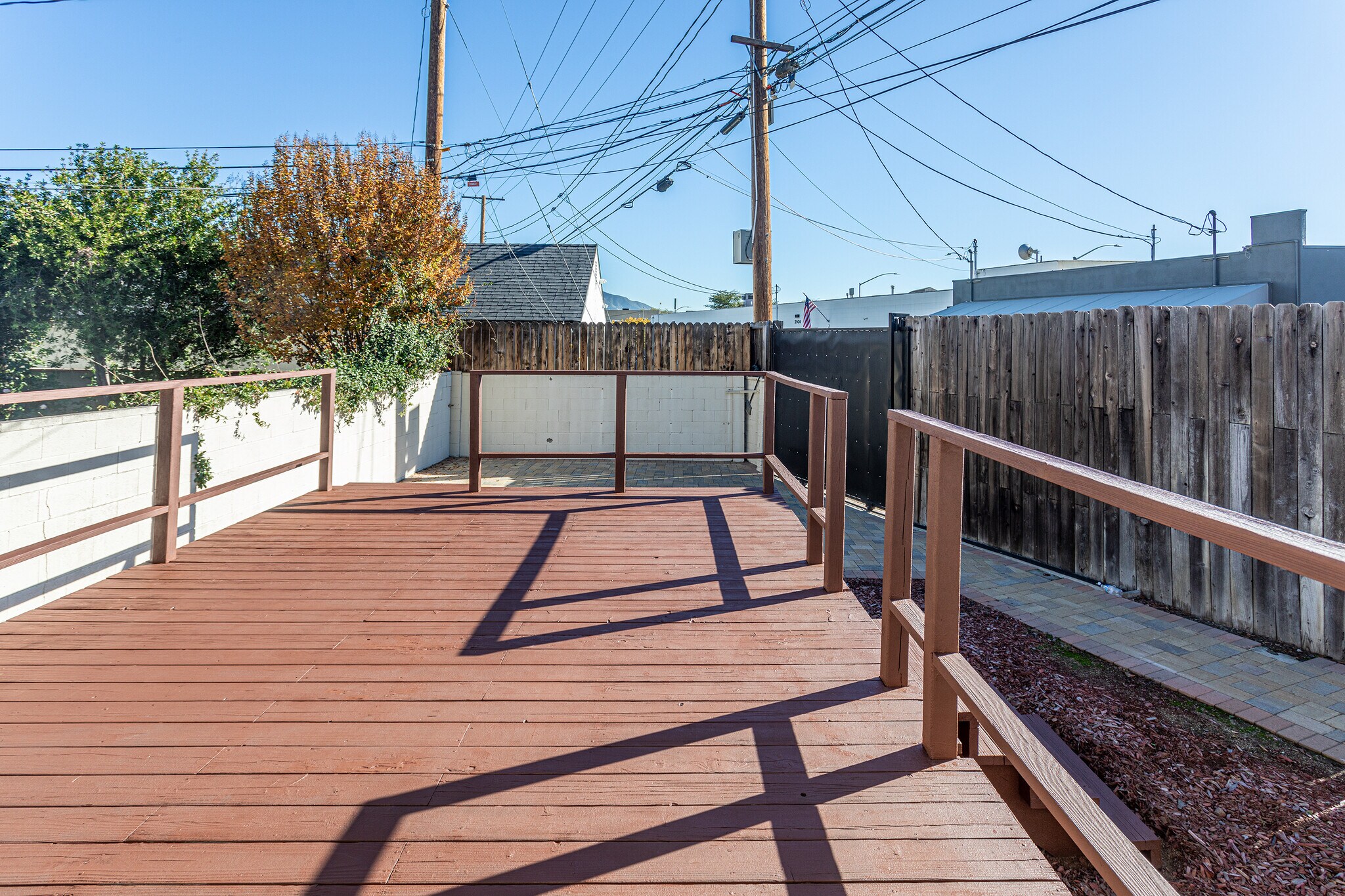 Building Photo - 1112 N Myers St