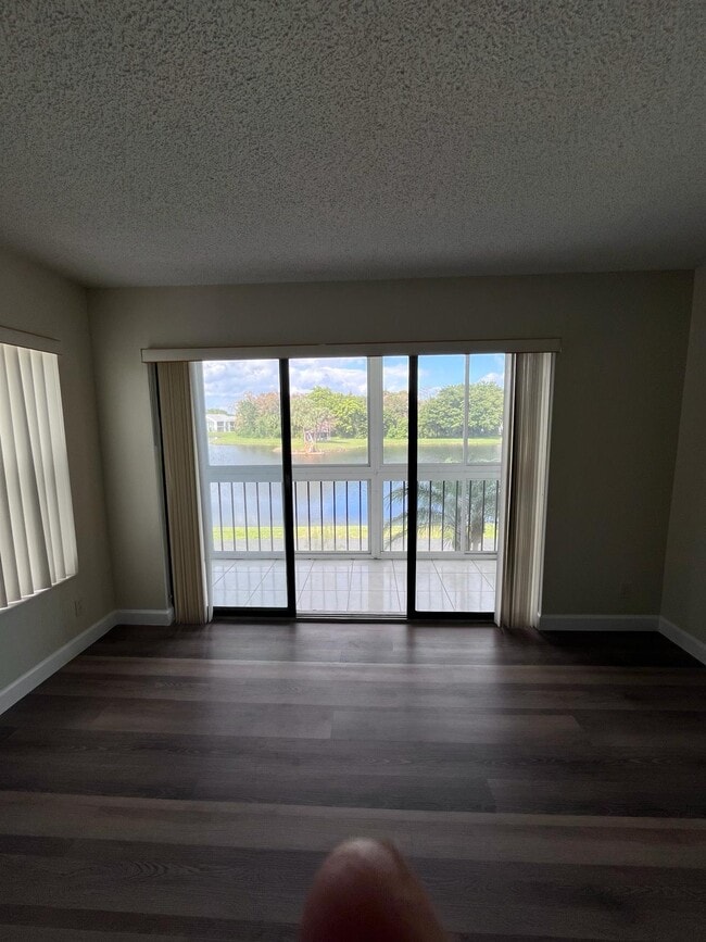 Outdoor Patio - 1002 Green Pine Blvd