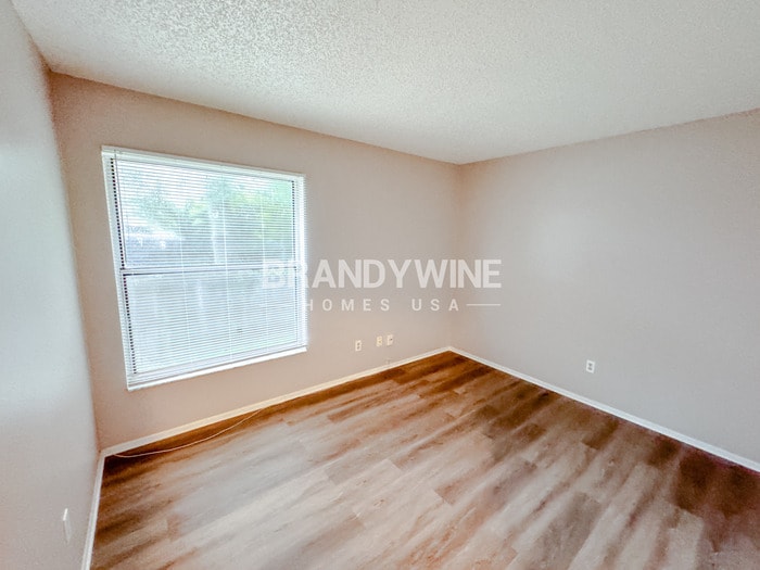 Building Photo - 6730 Merlin Ct