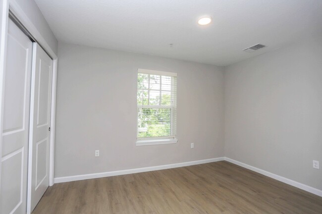 Floorplan - Royal Oak Apartments