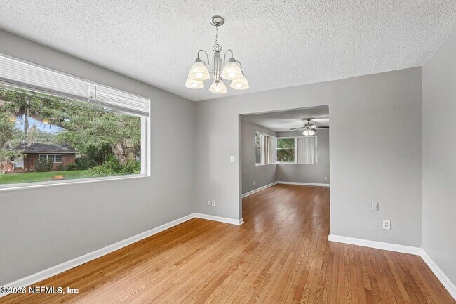 Building Photo - 356 Tidewater Cir W