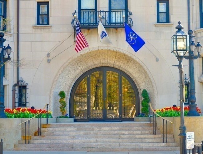 Building Photo - 416 Commonwealth Ave