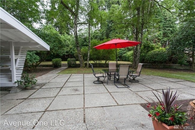 Building Photo - 4 br, 2 bath House - 14403 SE 40th Street