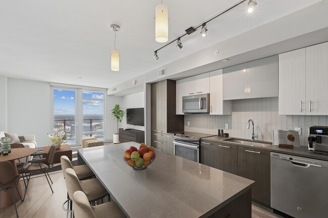 Building Photo - Adaire