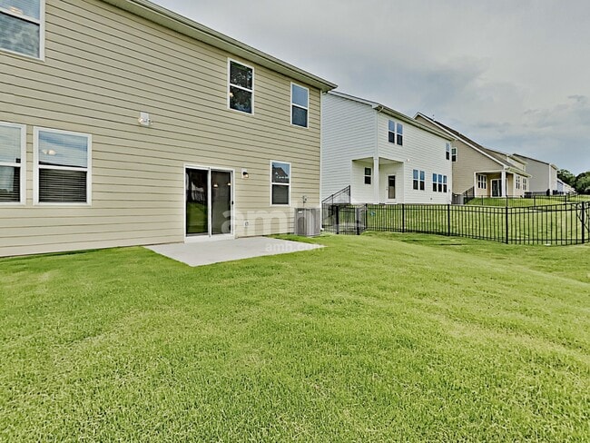 Building Photo - 175 Havenbrook Dr