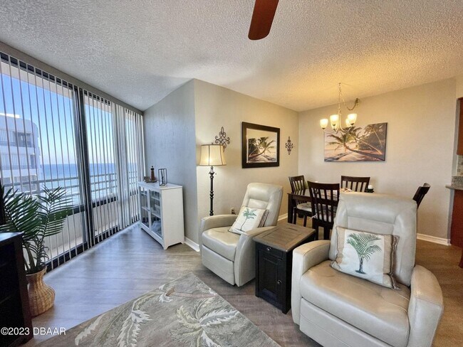 Building Photo - Furnished Oceanview 2 Bed, 2 Bath Condo – Available Now!