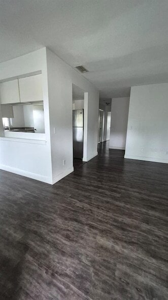 Building Photo - 9924 Sweepstakes Ln