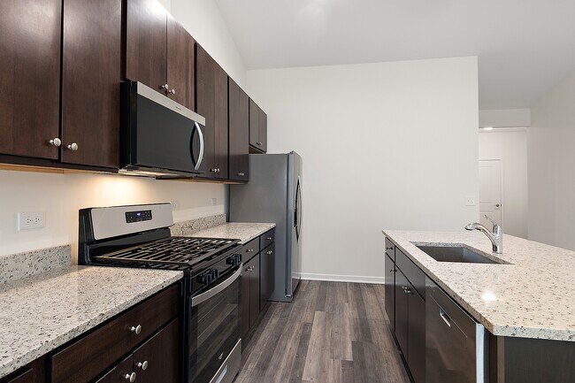 Building Photo - 52 Olympus Dr