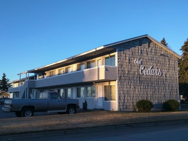 Primary Photo - The Cedars