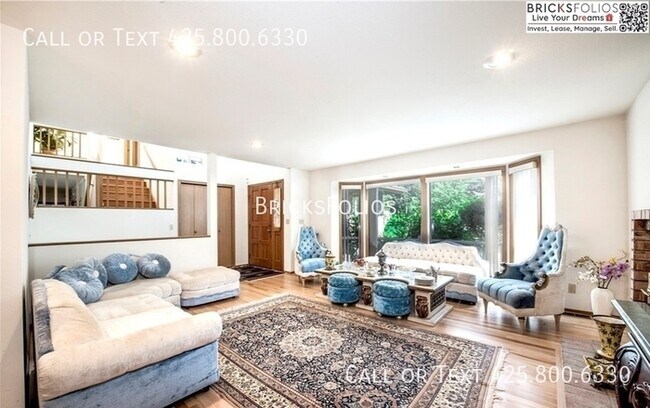 Building Photo - Beautiful Silver Lake Residence in Everett