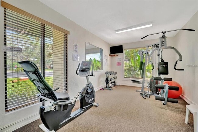 Building Photo - 3001 58th Ave S