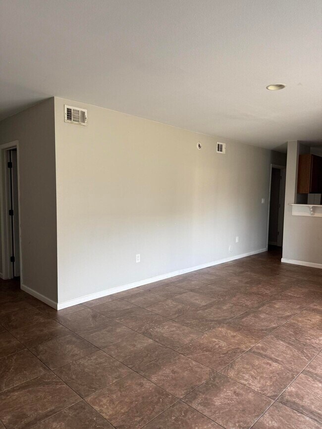 Building Photo - 403 Marshall Ct