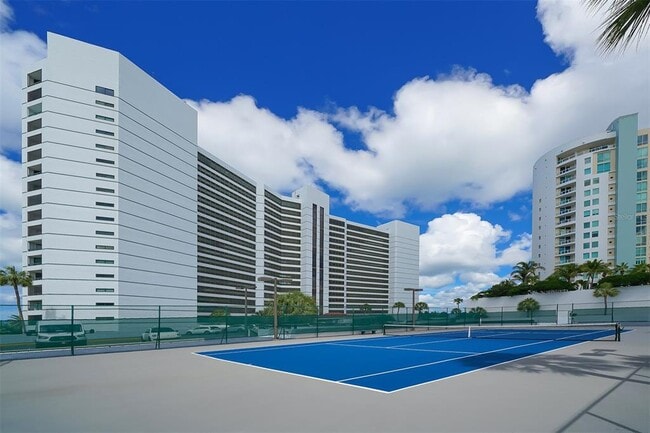 Building Photo - 922 Blvd of the Arts