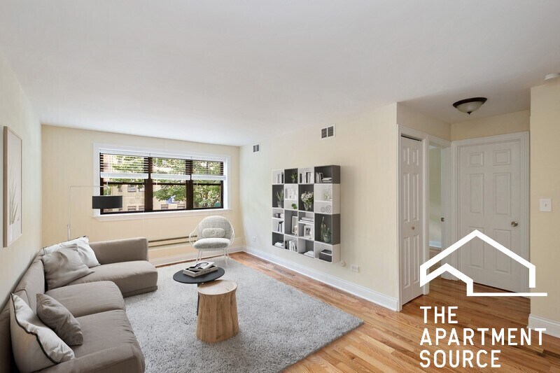 Primary Photo - 555 W Arlington Pl