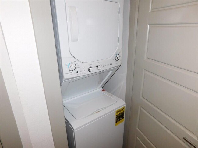 Building Photo - 12182 Abbey Glen Ln