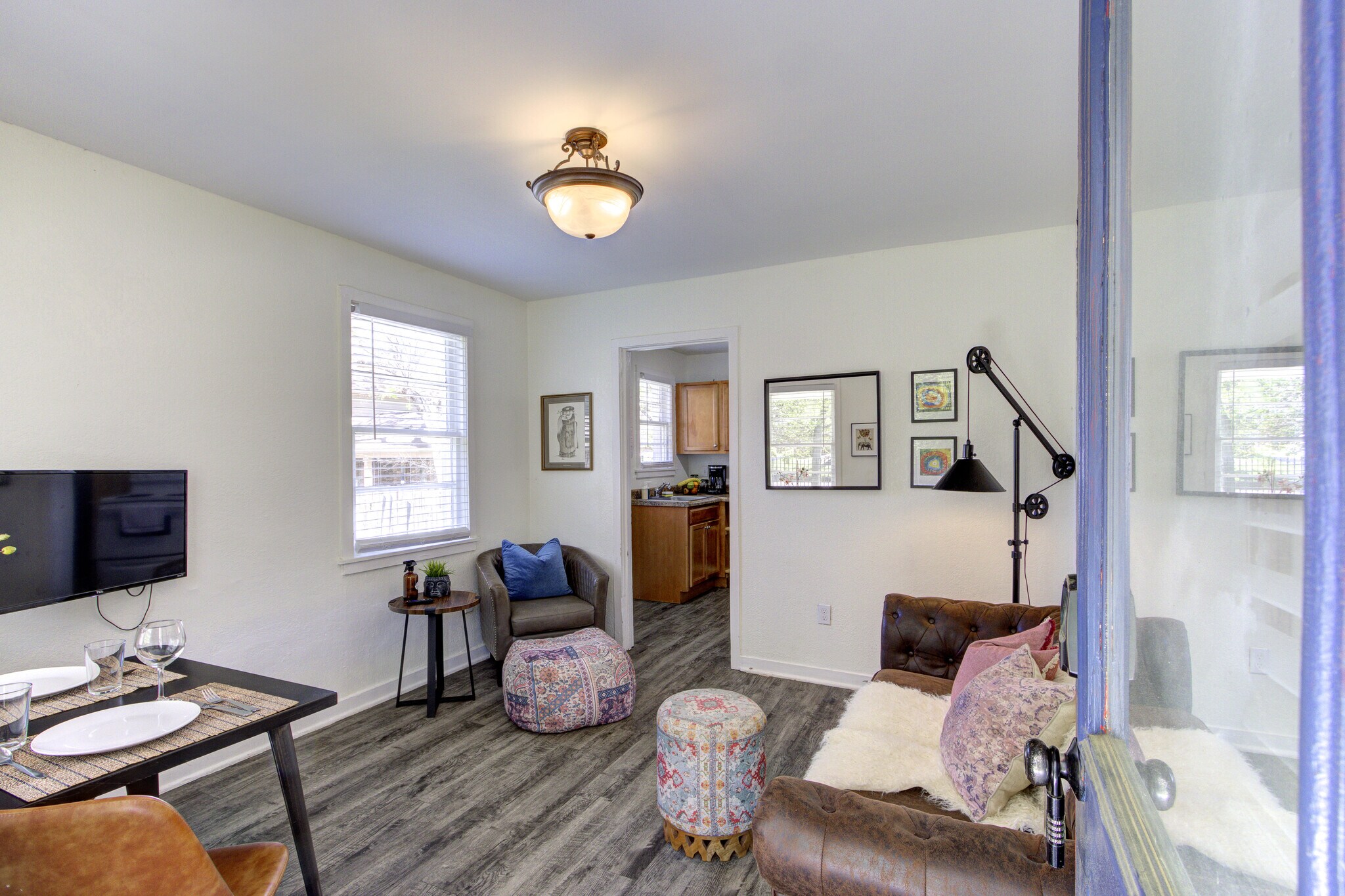 Building Photo - 1980 Jefferson Ave