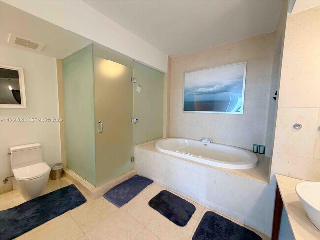 Building Photo - 450 Alton Rd