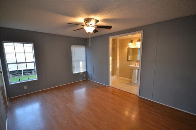 Building Photo - 16743 US-90