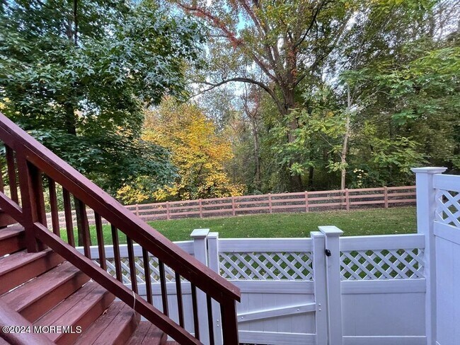 Building Photo - 73 Ironwood Ct