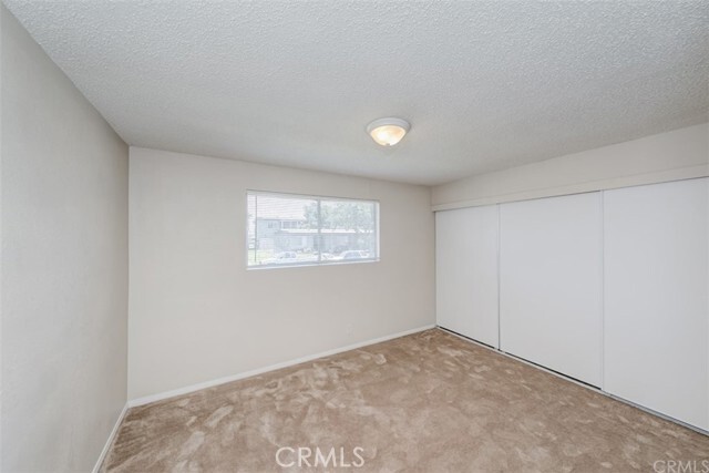 Building Photo - 10360 Amherst Ave