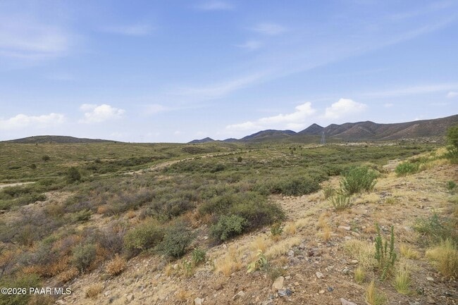 Building Photo - 1000 N Wide Open Trail