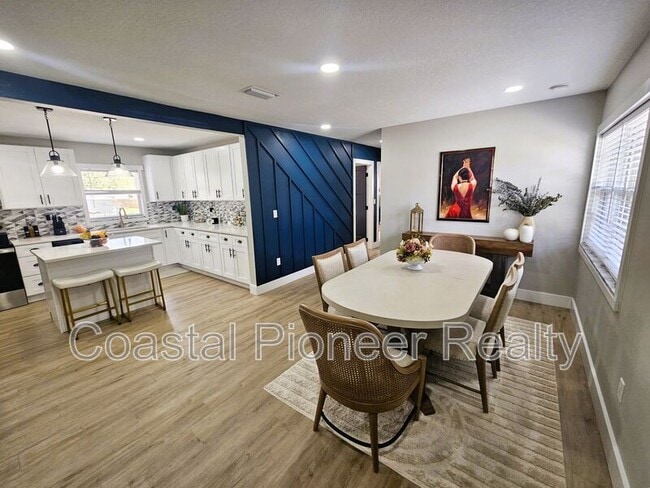 Building Photo - 8711 N Wick Pl