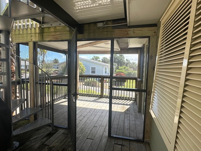 Building Photo - 1207 N Atlantic Ave