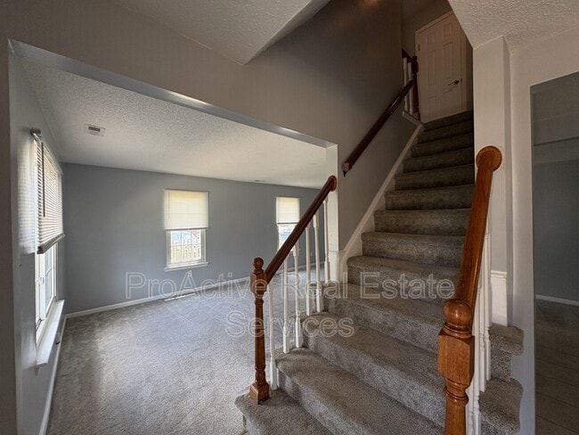 Building Photo - 1501 Antler Cir