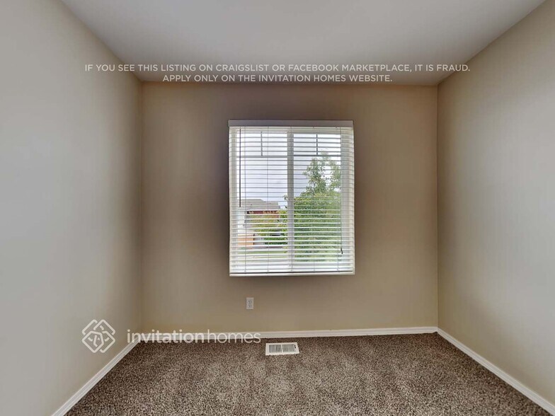 Building Photo - 6808 Perry Ave SE