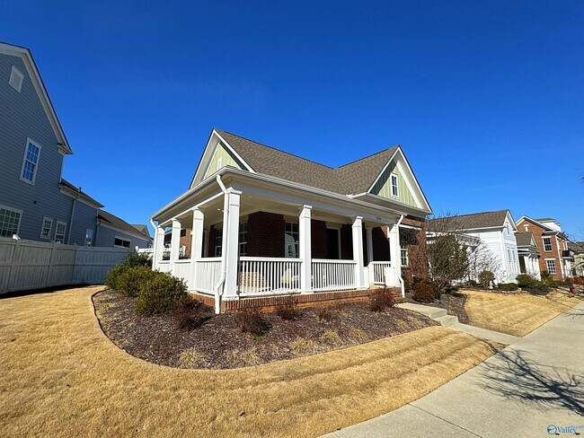 Building Photo - 216 St Louis St
