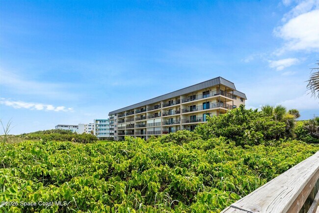 Building Photo - 4100 Ocean Beach Blvd