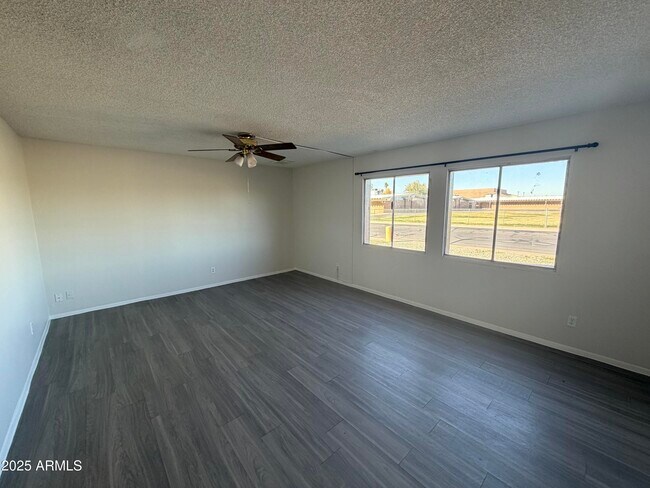 Building Photo - 5249 W Crocus Dr