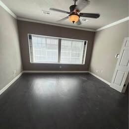 Building Photo - 9128 Cumberland Dr