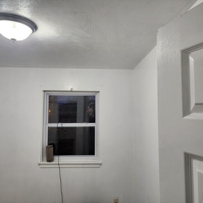 Building Photo - 3502 Chauncey Lee Ln