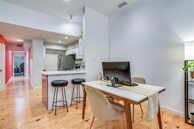 Building Photo - 4241 Buena Vista St