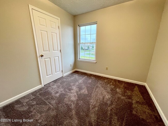 Building Photo - 456 Joy Ave