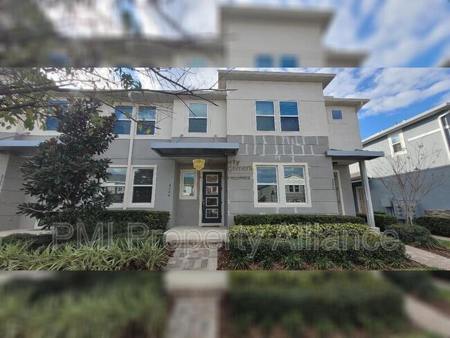 Primary Photo - 8084 Glenlloyd Ave