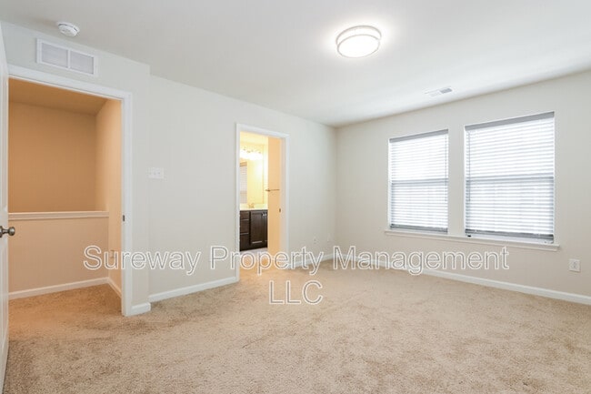 Building Photo - 4 Naples Ln
