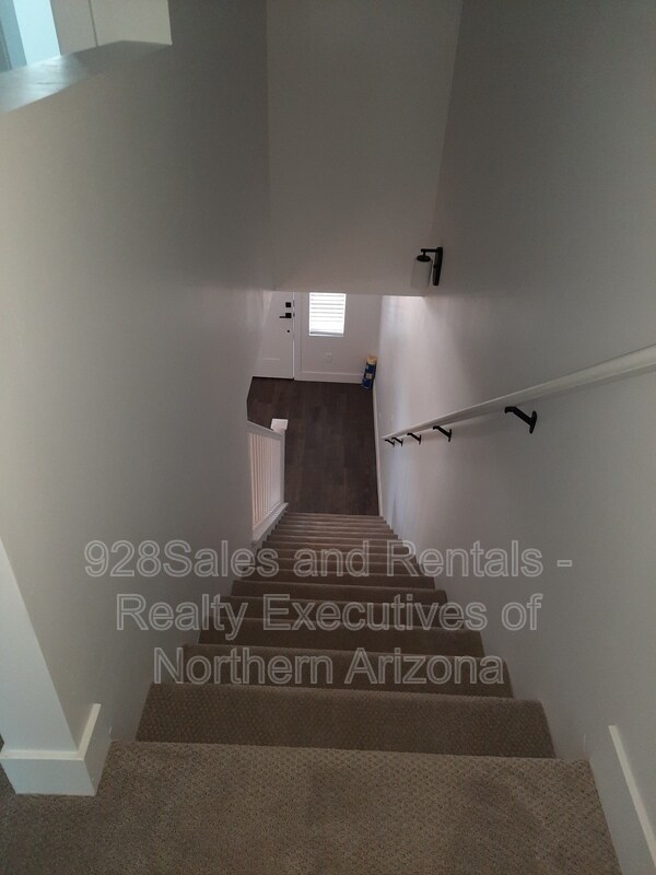 Building Photo - 2335 S Polaris Way