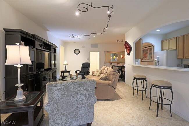 Building Photo - 13225 Silver Thorn Loop