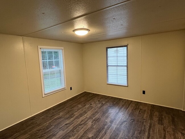 Building Photo - 3 Bedrooms 2 Bathrooms, Doublewide mobile ...