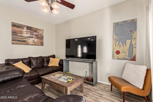 Building Photo - 2052 N Holguin Way