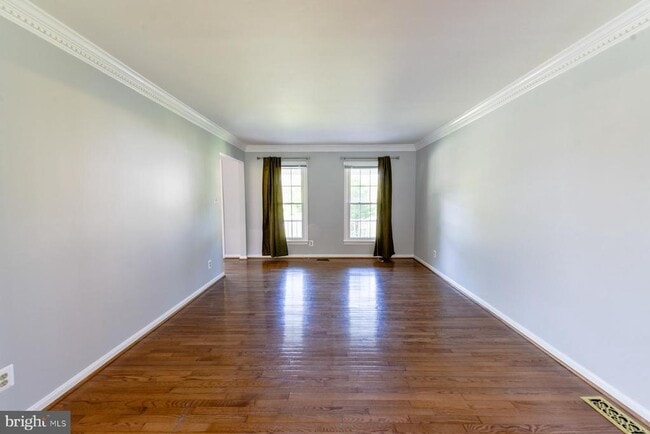 Building Photo - 1345 Carpers Farm Way