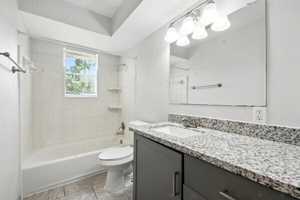 Building Photo - 10615 Twin Oak Dr